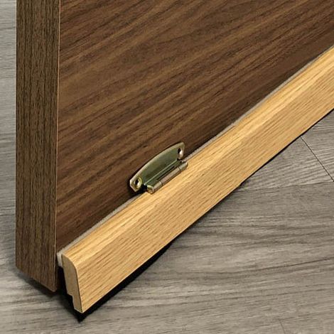 Burlete Bajo Puerta 091,5Cm Tornillos Cepillo Madera Roble Basculante Burcasa (1/2)