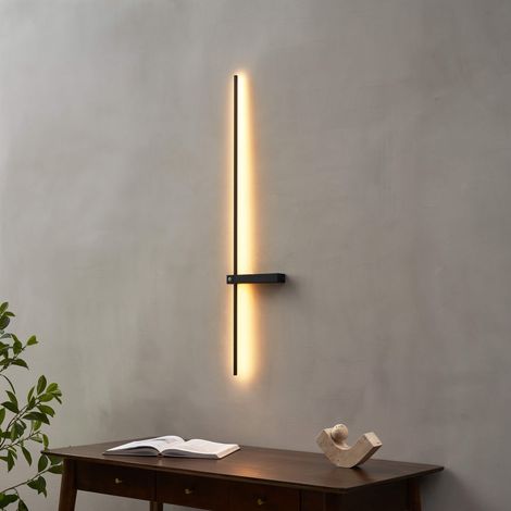 Applique minimaliste barre noire LED dimmable avec interrupteur - Stolia
