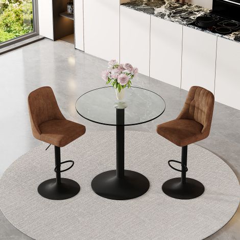 Ensemble bar modulable : table en verre de 89 cm + 2 tabourets de bar pivotants revêtus de tissu technique marron. Structure en métal noir avec repose-pieds confortable. Le choix idéal pour votre bar 