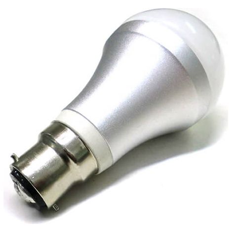 Lampada LED B22 220V 6W = 60W Incandescenza Bianco Freddo 6000K
