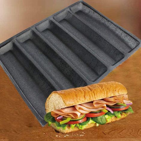 Emporte-pièce et scelleuse en silicone pour sandwichs, pains, boîtes à lunch, biscuits et produits pour le petit-déjeuner.-AquaForge (1/5)