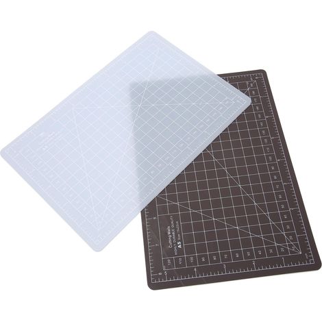 Lot de 2 tapis de découpe A5 en PVC, pratiques et résistants, pour la couture et la découpe de papier. (1/5)
