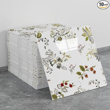 Un ensemble de 10 panneaux de papier peint autocollants à motif marbre (il ne s'agit pas de véritables carreaux, dimensions : 30 x 30 cm) (1/5)