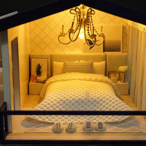 Maison de poupée décorative miniature en bois à assembler pour enfant (sans couvercle anti-poussière) (1/5)