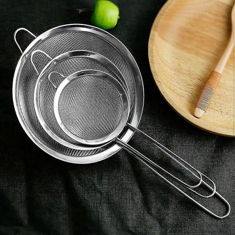 Tamis / Passoire Lot de 3 7 cm, 12 cm et 18 cm Acier inoxydable de qualité marine Maille très fine Résistant aux températures extrêmes Bords non coupants Anticorrosion B (1/5)