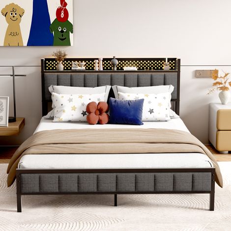 Cama 140x200 cm con Puertos USB y Cargador, Cabecero de Tela con Rayas Verticales, Estante 18 cm, Espacio bajo la Cama 27 cm - Negro Moderno (1/5)