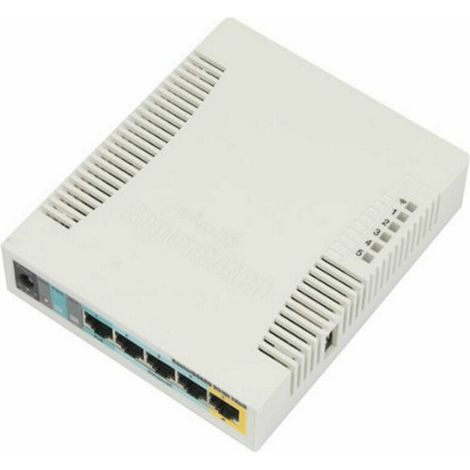MikroTik RouterBOARD 951Ui-2HnD con, RB951UI-2HND (1/3)