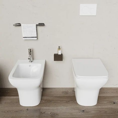 Coppia di Sanitari Filomuro Rimless in Ceramica Bianco Lucido con Vaso, Bidet e Copriwc Soft-close Mod. Havana (1/5)