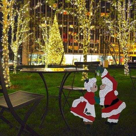 Décorations de jardin de Noël : piquets en bois, décorations de pelouse, Père Noël. (1/3)