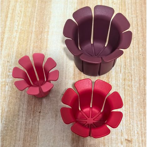 Coupe-Fruits et Légumes Rond – Découpe 8 Parts Égales en un Seul Gest – Set de 3 Tailles pour Tranches Parfaites et Gain de Temps en Cuisine (1/4)
