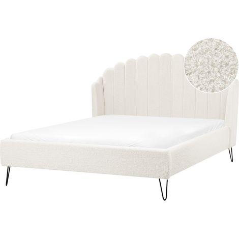 Cama con somier de bouclé patas de metal 140 x 200 cm cabecero blanco crema Ambillou