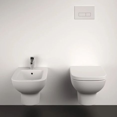 IDEAL STANDARD I.Life A wc sospeso+bidet sospeso+sedile avvolgente con chiusura tradizionale codice prod: T453001 T452301 T452401 (1/2)