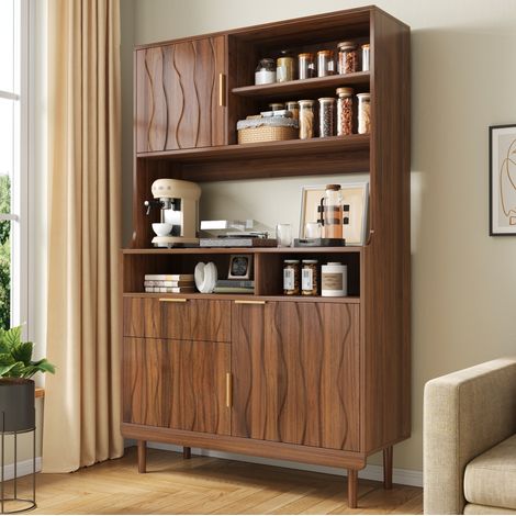 MODFU – Credenza alta 100x32x170 cm in MDF con cassetto, ante, mensole aperte, frontali a rilievo ondulato e piedini in pino – Noce (1/5)