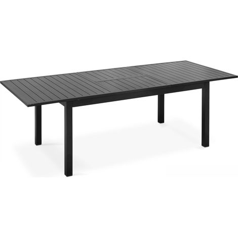Oviala – Table de jardin extensible 8 places en aluminium noir – Longueur 174/238 cm – Plateau en lattes – Patins anti-dérapants