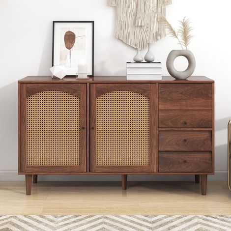 Kommode 130 cm mit 3 Türen, 2 Schubladen und 2 Ablagen, Sideboard in Holzoptik mit Rattantüren, Braun