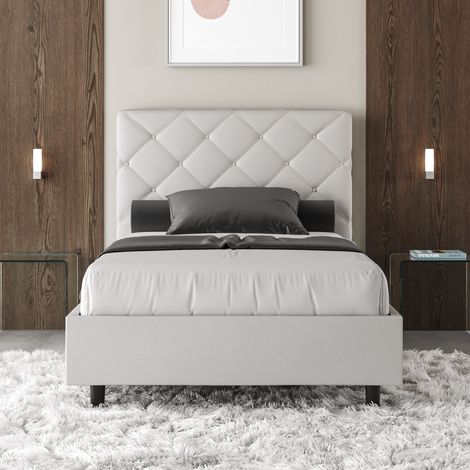Letto una piazza e mezza contenitore imbottito 120x200 similpelle bianco Priya (1/5)