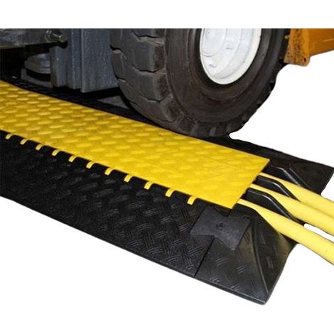 Rampa per passaggio cavi – Lunghezza 1000 mm / Larghezza 700 mm – Altezza 73 mm – Carico max 5.000 kg – Prezzo unitario - DS075