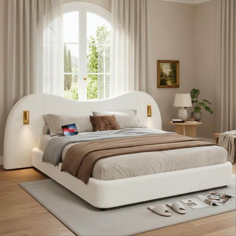Lit double 180x200 cm en tissu bouclette blanc, avec sommier à lattes, coffre de rangement hydraulique, tête de lit rembourrée, liseuses et ports USB – CHICFURN (1/5)