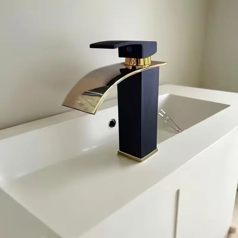 (HAIHJ) Lavabo cascade en acier inoxydable avec robinet mitigeur réglable et douchette noire pour WC et salle de bain (1/5)