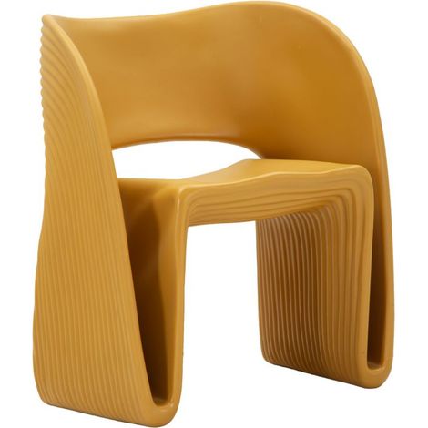 Poltrona Sand in plastica senape con texture sabbiata
