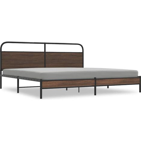 Maison Exclusive - Cadre de lit en métal sans matelas chêne marron 200x200 cm (1/5)