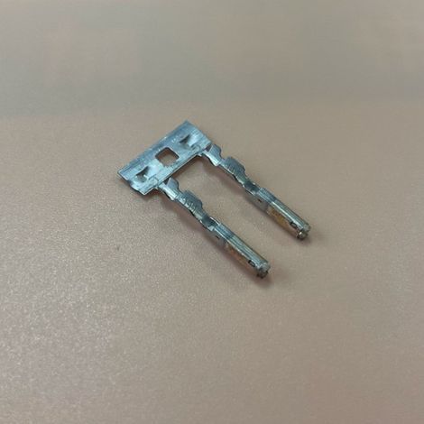1393367-2 Automotive connector, plug, wiring harness terminal (1/4)