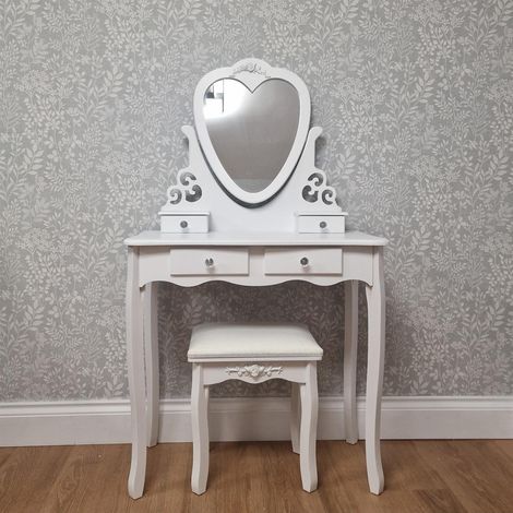 White love heart (1/5)