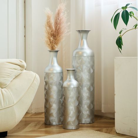Dekorative Bodenvasen 3er-Set aus Metall, Wellenmuster, silber, 50/66/83 cm OKMYHOME (1/5)