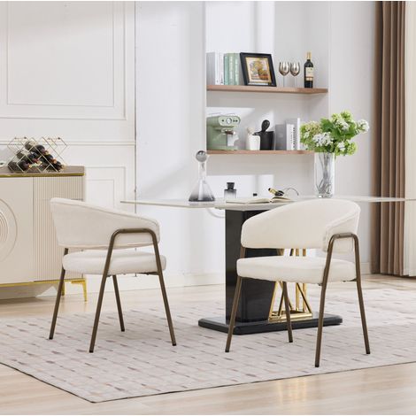 REDOM - Set di 2 sedie da pranzo con braccioli ergonomici, gambe in metallo con finitura ottone anticato e rivestimento in ciniglia beige. (1/5)