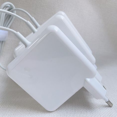 Adaptateur secteur (prise UE 45 W-L), conception magnétique (1/5)