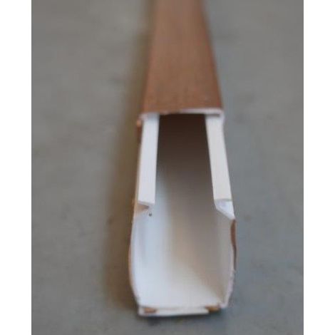 Moulure 25x40mm finition bois Noyer – Couvercle fixation adhésive – Vendu au mètre linéaire – Pour bois dur – Protec