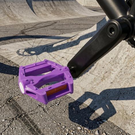1 paire de pédales de vélo de montagne en plastique violet de rechange pour vélo de route et de montagne (1/5)