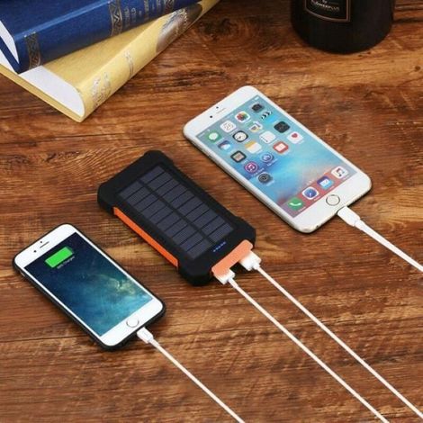 Kaide® 50000mAh Tragbarer Solarakku – Orange – 2 USB-Anschlüsse – Wasserdichte LED-Leuchte (1/5)