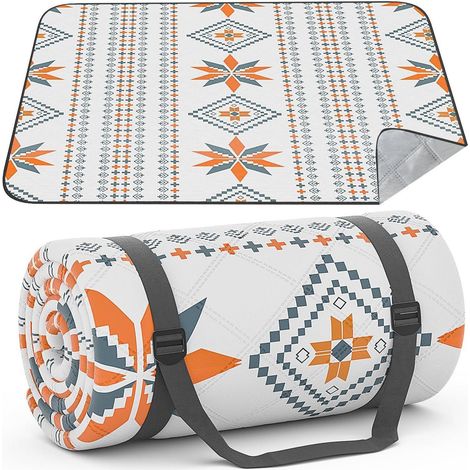 XXL Picknickdecke 200x200 cm wasserdicht, maschinenwaschbar, faltbar mit Tragegurt (1/5)