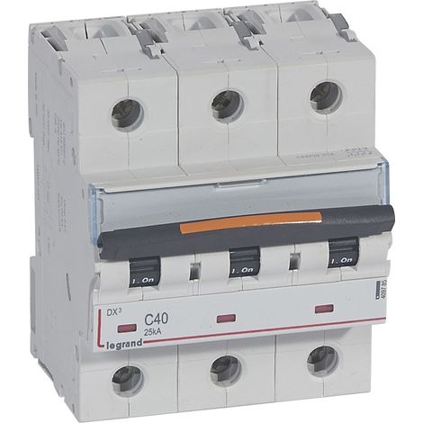 Disjoncteur DX³ 25kA arrivée haute et départ bas à vis 3 Pôles 400V 40A courbe C 4,5 modules LEGRAND 409785 (1/2)