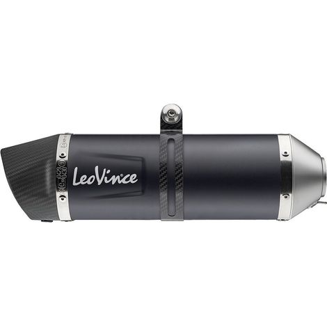 Terminale di scarico per marmitte slip-on LV One Evo Black compatibile Yamaha Ténéré 700 dal 2019, design sportivo, finitura nera, montaggio plug and play (1/5)