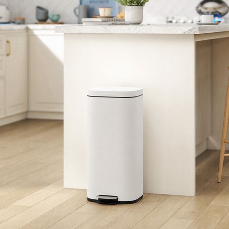 Poubelle de cuisine à pédale de 30 L avec couvercle, fermeture douce et fonction de maintien en position ouverte pour la cuisine et la maison. (1/5)