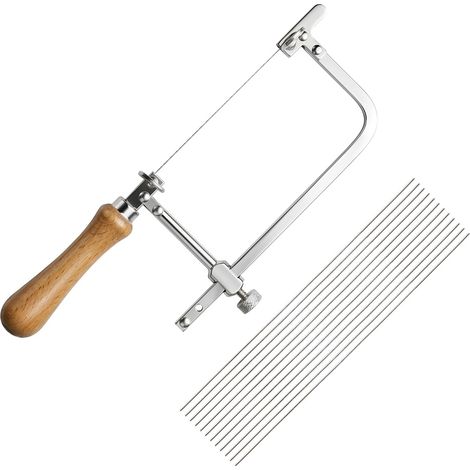 Scie à Chantourner Manuelle avec 12 Lames, Arc de Scie Réglable 3–15 cm, Manche en Bois, Scie à Métaux pour Modélisme, Bois, Métal Tendre, Bijouterie et Bricolage (1/5)