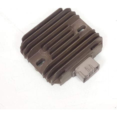 [PRODUIT D'OCCASION] Régulateur de tension origine pour scooter Suzuki 400 Burgman (1/2)
