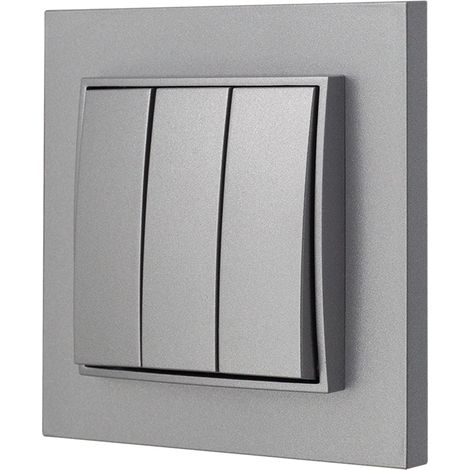 Interruptor triple con marco Karlik Mini, color plata. (1/4)