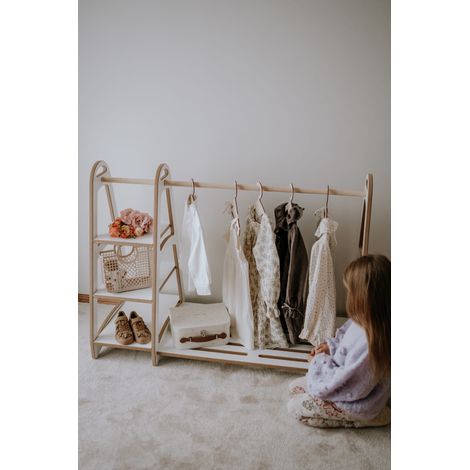 Armoire MAXI, cintre Montessori + 5 cintres en bois (1/5)