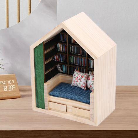 Biblioteca del Miedo: Objeto de madera de pino detallado y hecho a mano con libros en miniatura y cojines. Decoración relajante para el hogar. (1/5)