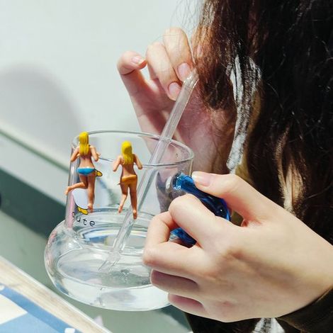 Segnabicchieri "Drinking Buddy", etichette festive per bicchieri da vino, ideali per addii al nubilato, serate tra amiche, feste in casa e altro ancora (8 pezzi) (1/5)