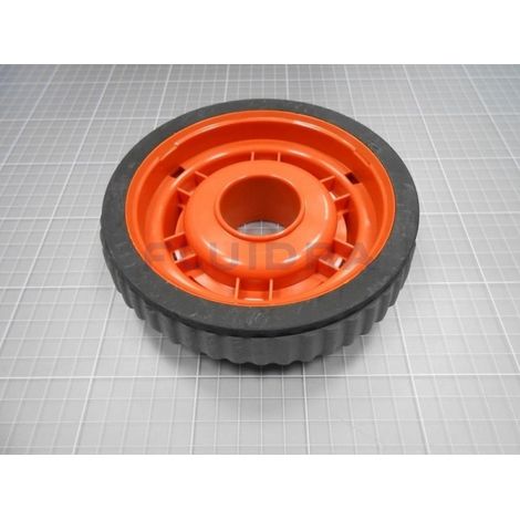 Ruota con copertura esterna in PVA robot Astralpool Max 5 Pro