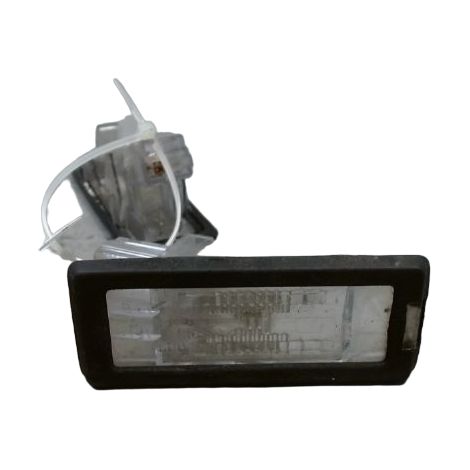 Eclaireur Plaque De Police RENAULT Scenic III 2009- [PRODUIT D'OCCASION]♻️8200013577