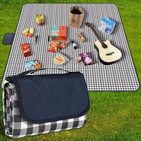 Tapis de plage imperméable pour pique-nique. Avec poignée, motif à carreaux bleu marine. Convient pour le camping et les parcs. (1/5)