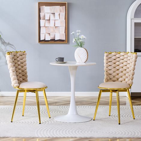 Set de 2 sillas beige de terciopelo con respaldo trenzado y patas de metal dorado (1/5)