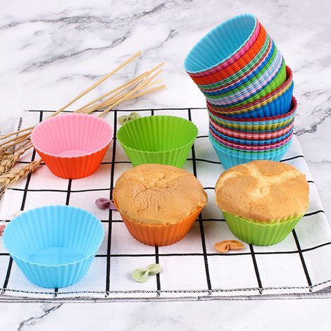 50 moules à muffins ronds en silicone de 7 cm pour la pâtisserie maison, les puddings et les gâteaux. (1/5)