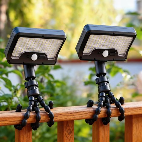 Lot de 2 lampes solaires pour barbecue avec 92 LED, 3 modes de détection de mouvement et conception écoénergétique, accessoires réglables à 360° pour fumoir, barbecue et pieuvre (1/5)