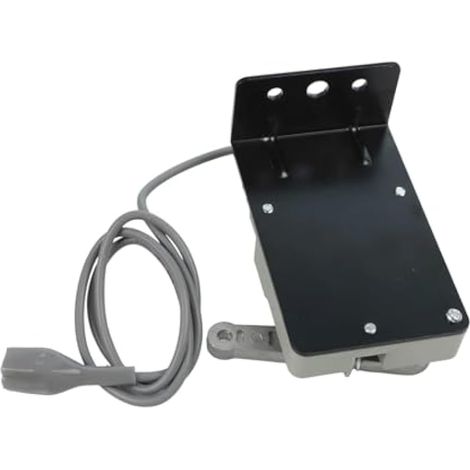 Circuit imprimé pour machine à coudre conçu avec 6 trous et 3 broches pour une performance fiable dans les tâches de couture (1/5)